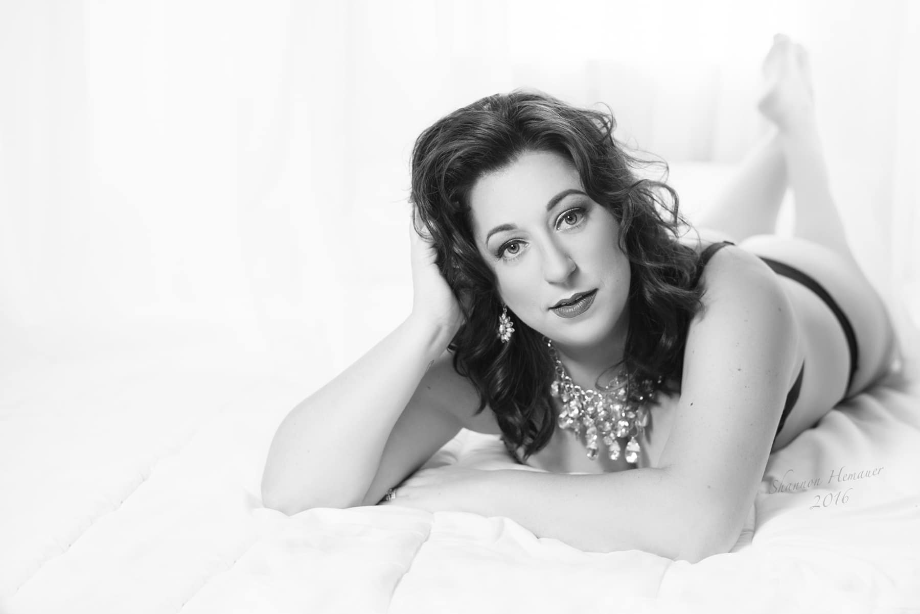 Boudoir and contemporary glamour portrait photography Shannon Hemauer Harrisburg, PA